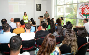 AHBAP’tan Deprem Semineri