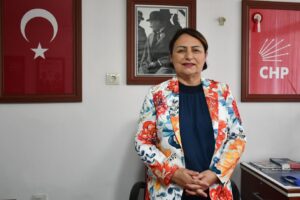 CHP Adana Milletvekili Dr. Müzeyyen Şevkin’den yerel seçimlere 9 ay kala 19 yeni il çıkışına eleştiri geldi