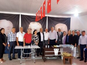 MHP Adana’da kongre rüzgârı