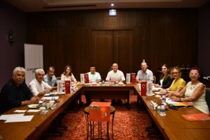 “Adana ve Mersin, hızlı tren sisteminin içinde olmalıdır”