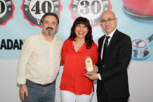 Yılların Hekimlerine Plaket