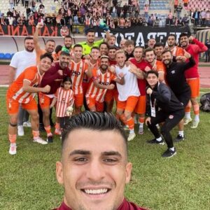 3.futbol ligi 4.grupta zirvede bulunan Adana 1954 FK, SEBAT Gençlik Spor’u 4-3 yendi.