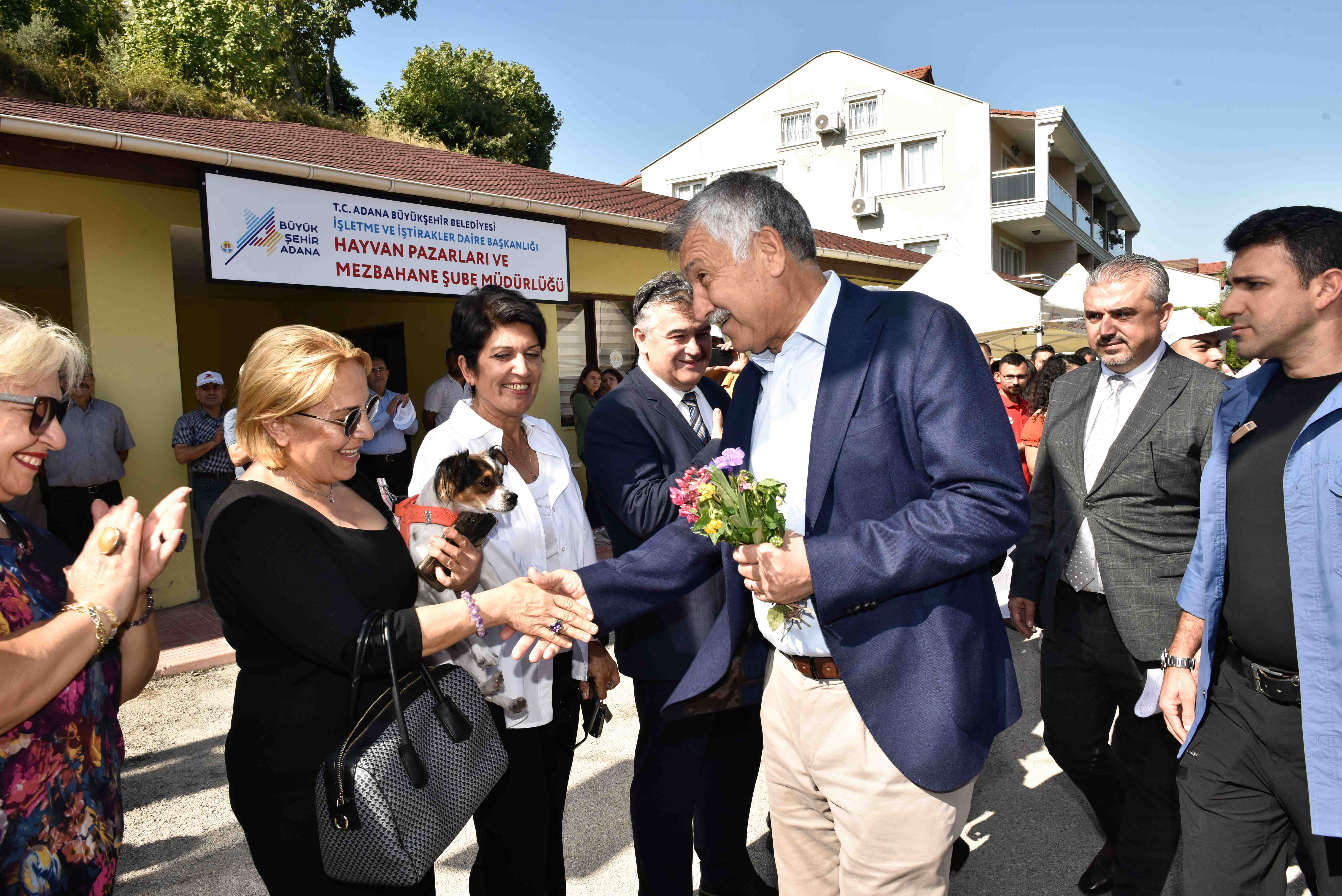 Büyükşehir Sokak Hayvanları Kısırlaştırma ve Bakım Merkezi açıldı