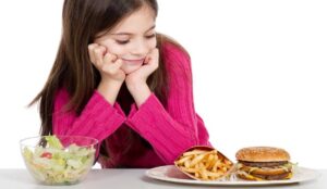 ÇOCUKLARDA İŞTAHSIZLIK VE UYKUSUZLUĞA NEDEN OLUYOR !