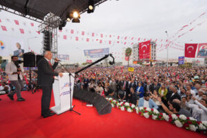 Zeydan Karalar Adana’yı şantiyeye çevirdi