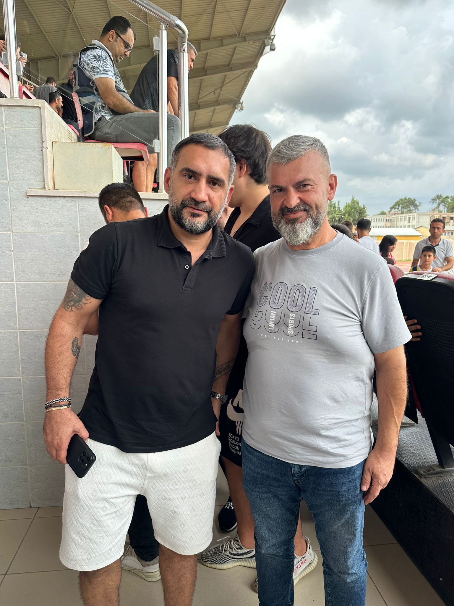 Bitexen Adana 1954 FK Yönetim Kurulu Üyesi Özgür Gören, şampiyonluk yolunda herkesin desteğine ihtiyacımız var.