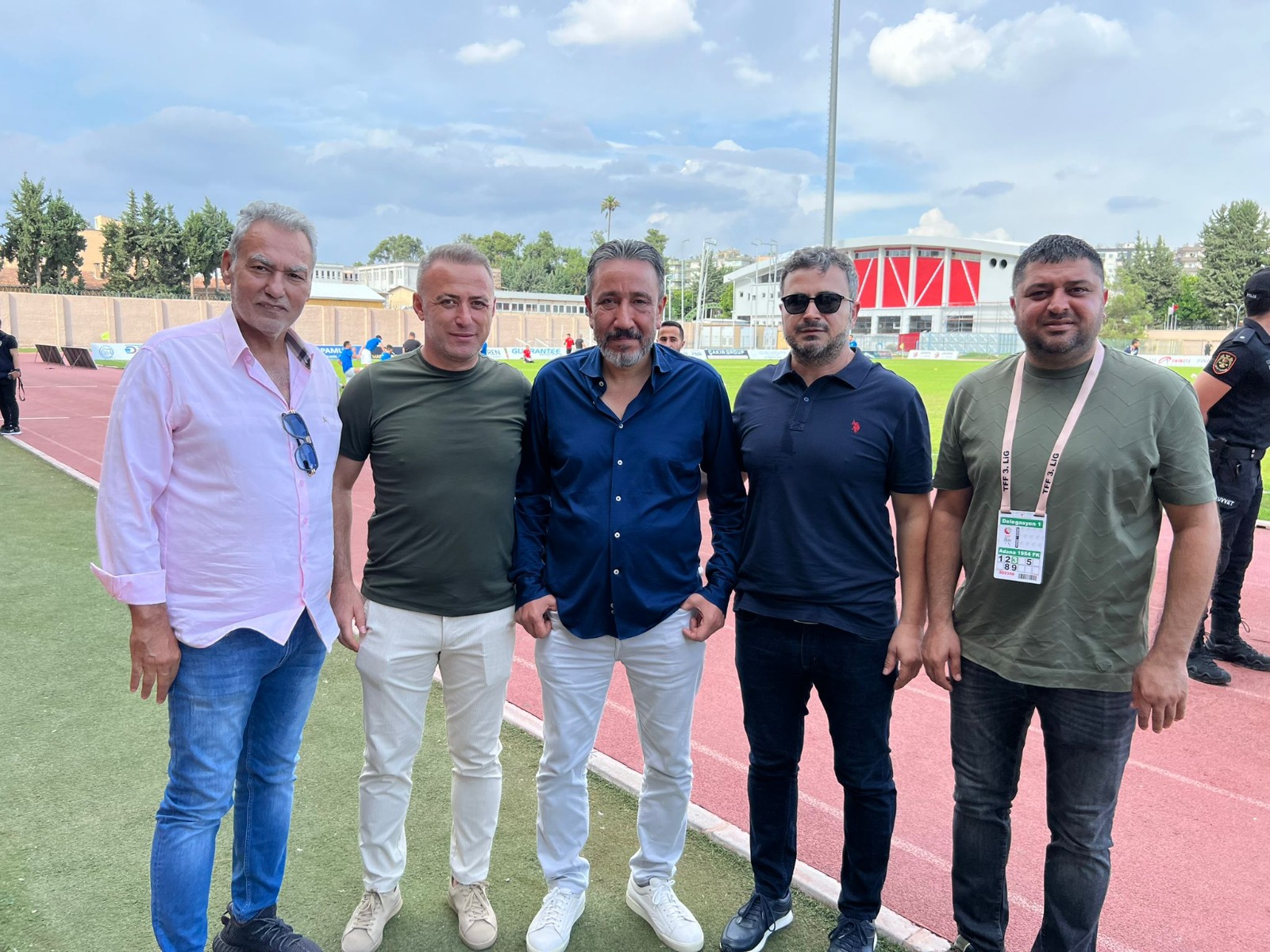 Bitexen Adana 1954 FK’nın Başkanvekili ve iş insanı Asaf Avcı, Bergama Sportif Faaliyetler A.Ş karşılaşmasına herkesi davet etti.