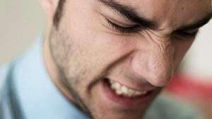 BASTIRILMIŞ ÖFKE DEPRESYONA NEDEN OLABİLİYOR