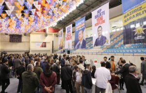 AK Parti’de teşkilat içi temayül yoklaması