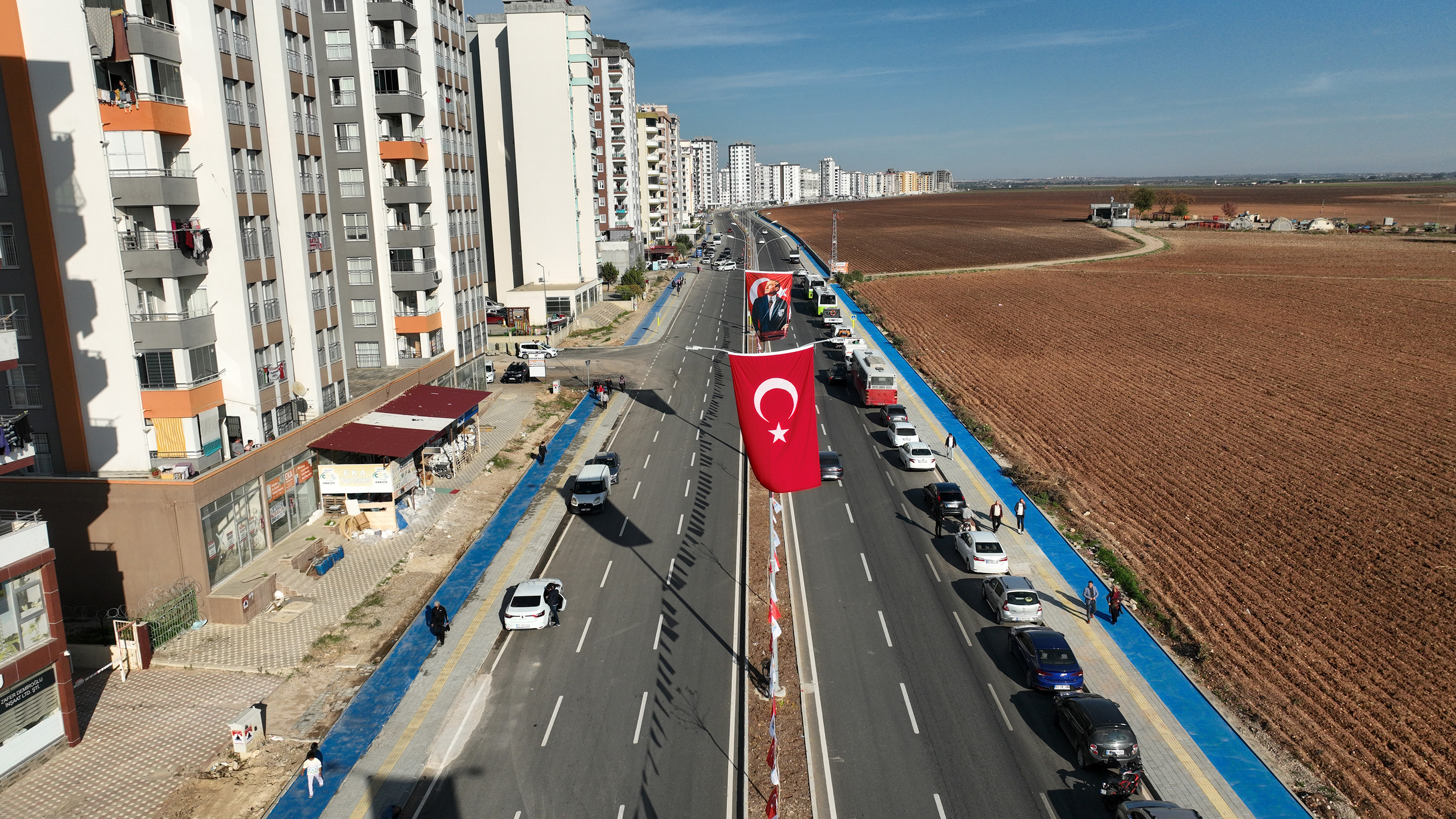 Adana Zeydan Karalar’la hizmete doyuyor