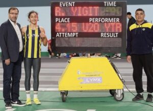 SEYHAN’DA YETİŞTİLER FENERBAHÇE’DE TÜRKİYE ŞAMPİYONU OLDULAR