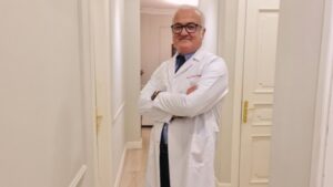 İleri evre akciğer kanseri menopoz öncesi kadınlarda daha sık görülüyor.