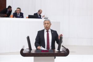 KIZ MESLEK LİSESİNE  YÖNETMELİĞE AYKIRI ERKEK MÜDÜR ATANDI