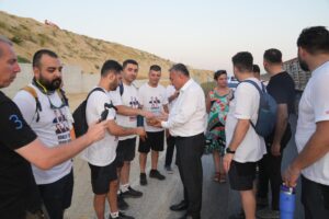 Güngör Geçer’den Özgürlük Yürüyüşü’ndeki gençlere destek