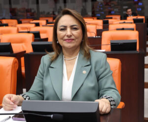 “Yumurtalık, merkezi idareden hiçbir destek alamıyor”