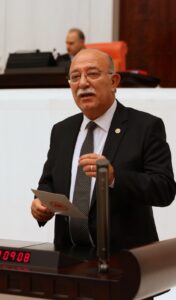 EĞİTİMDE FIRSAT EŞİTLİĞİNİ SAĞLAYAMADILAR!