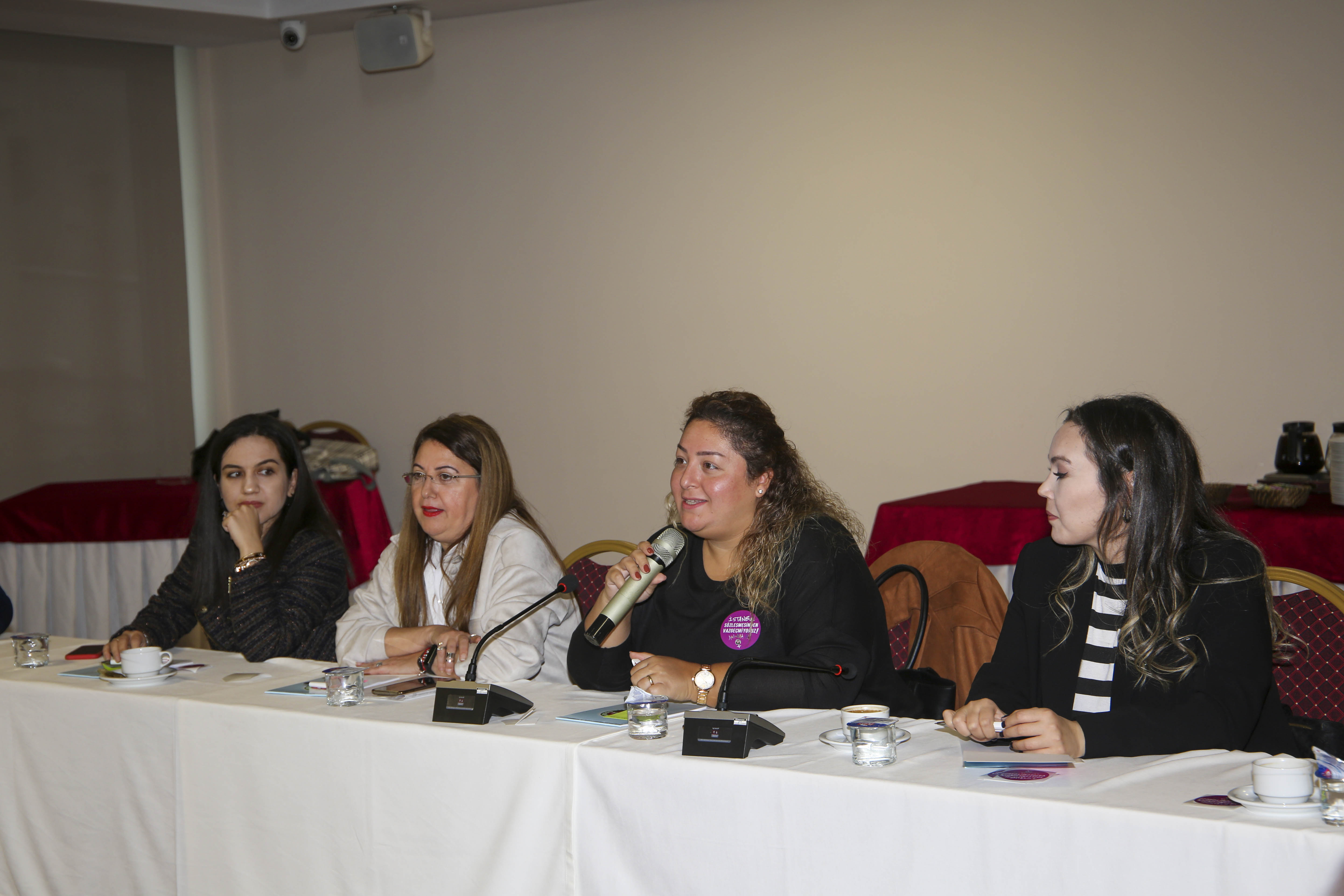 Kadına yönelik şiddete karşı Büyükşehir ve Baro’dan eğitim çalışması