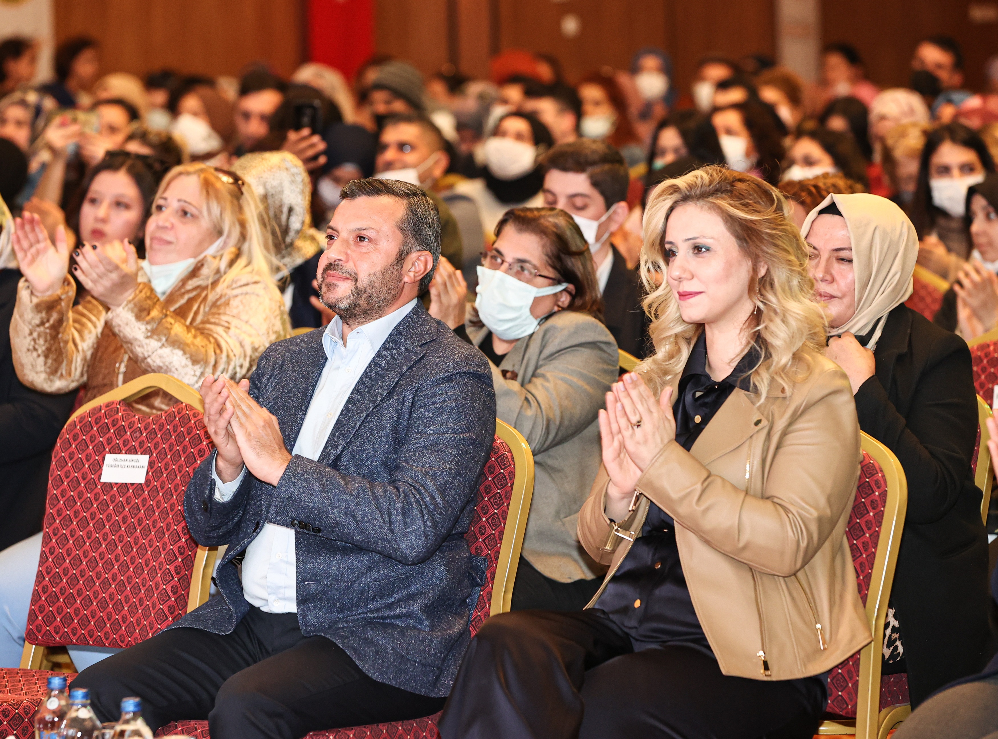 BAŞKAN KOCAİSPİR’DEN ŞİİR SÜRPRİZİ