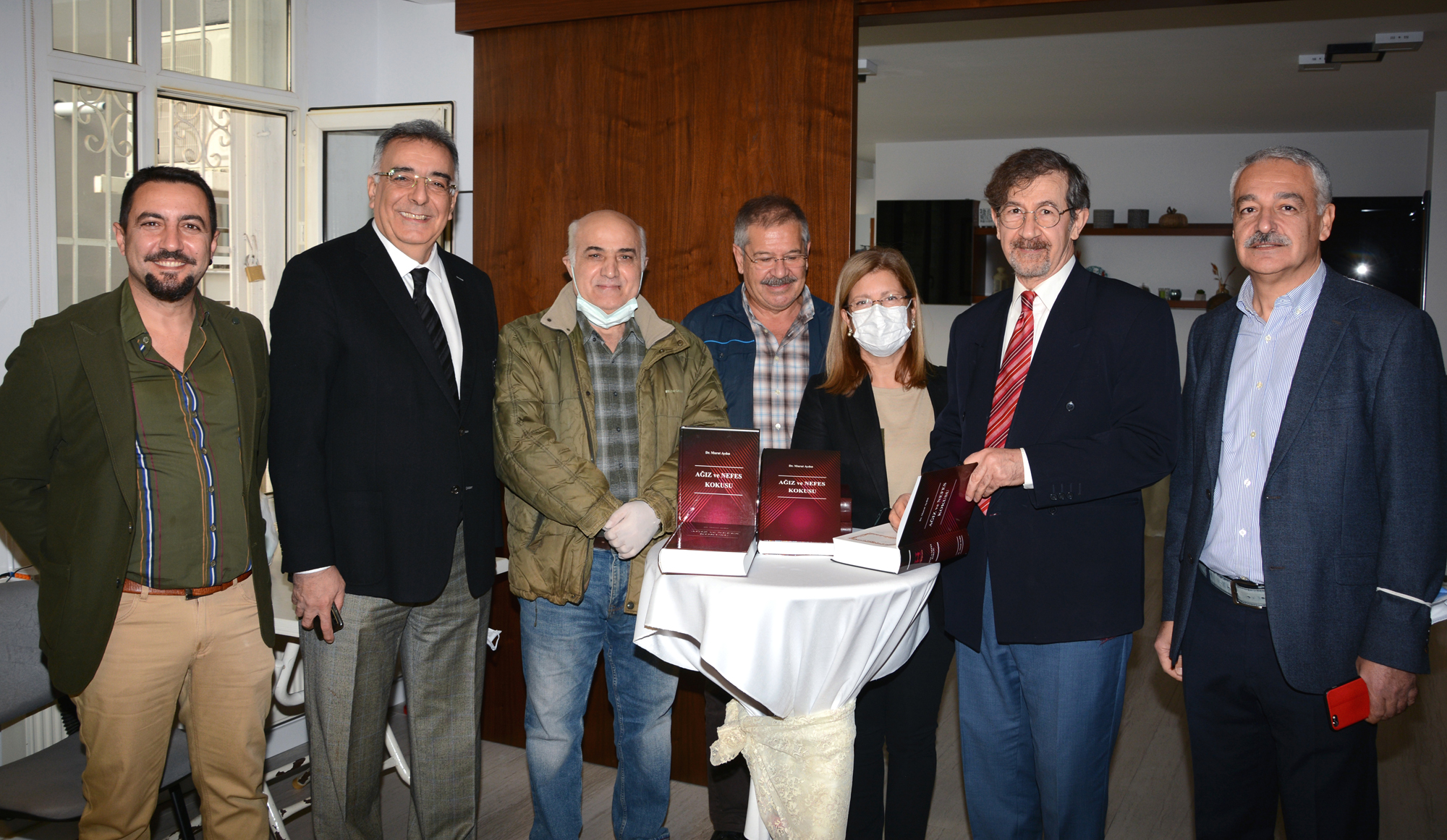 Dr. Murat Aydın, “Ağız kokusu toplumu depresyona sürüklüyor”