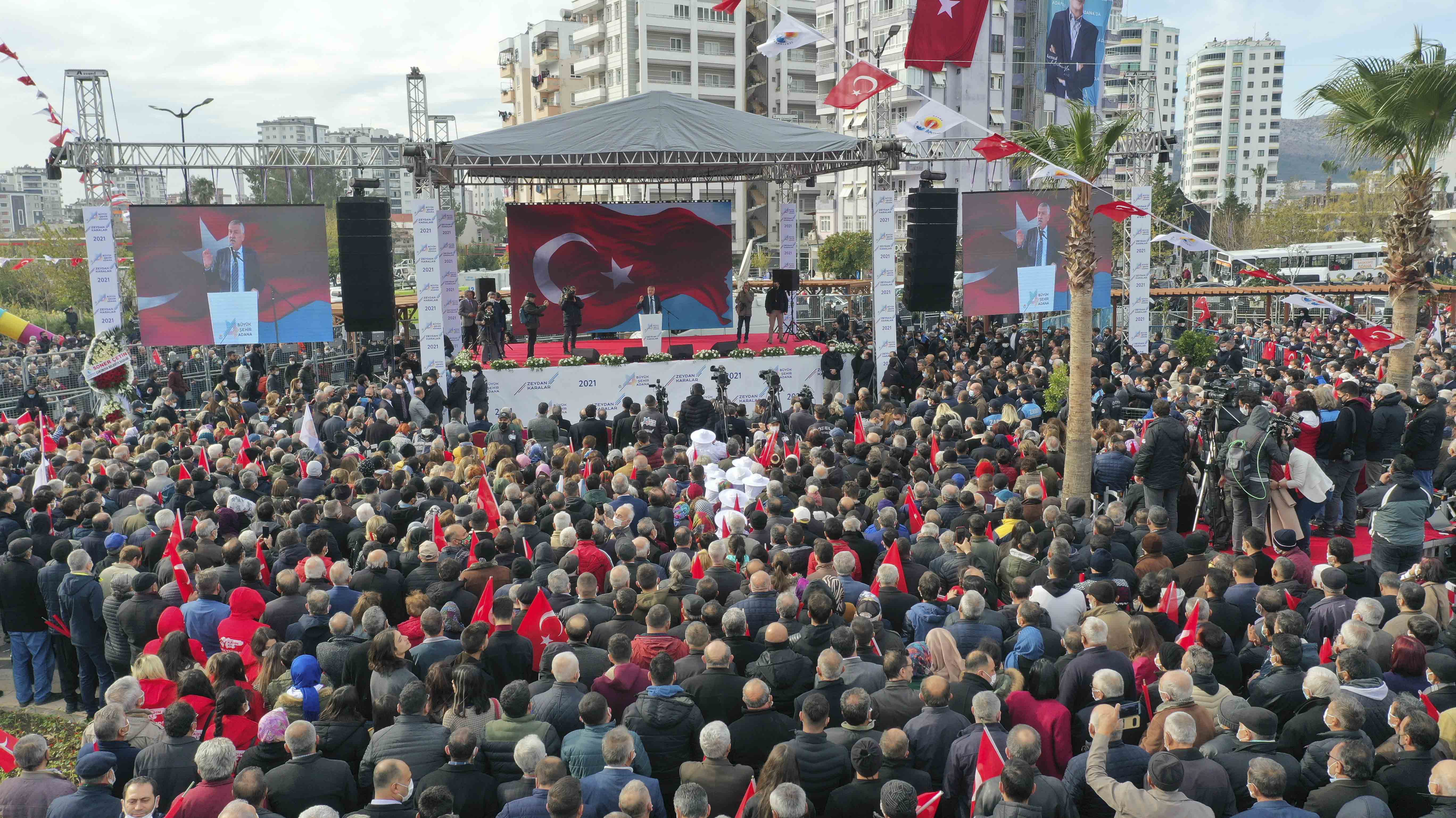 10 bini aşkın Kozanlı, Kemal Kılıçdaroğlu ve Zeydan Karalar’ı bağrına bastı