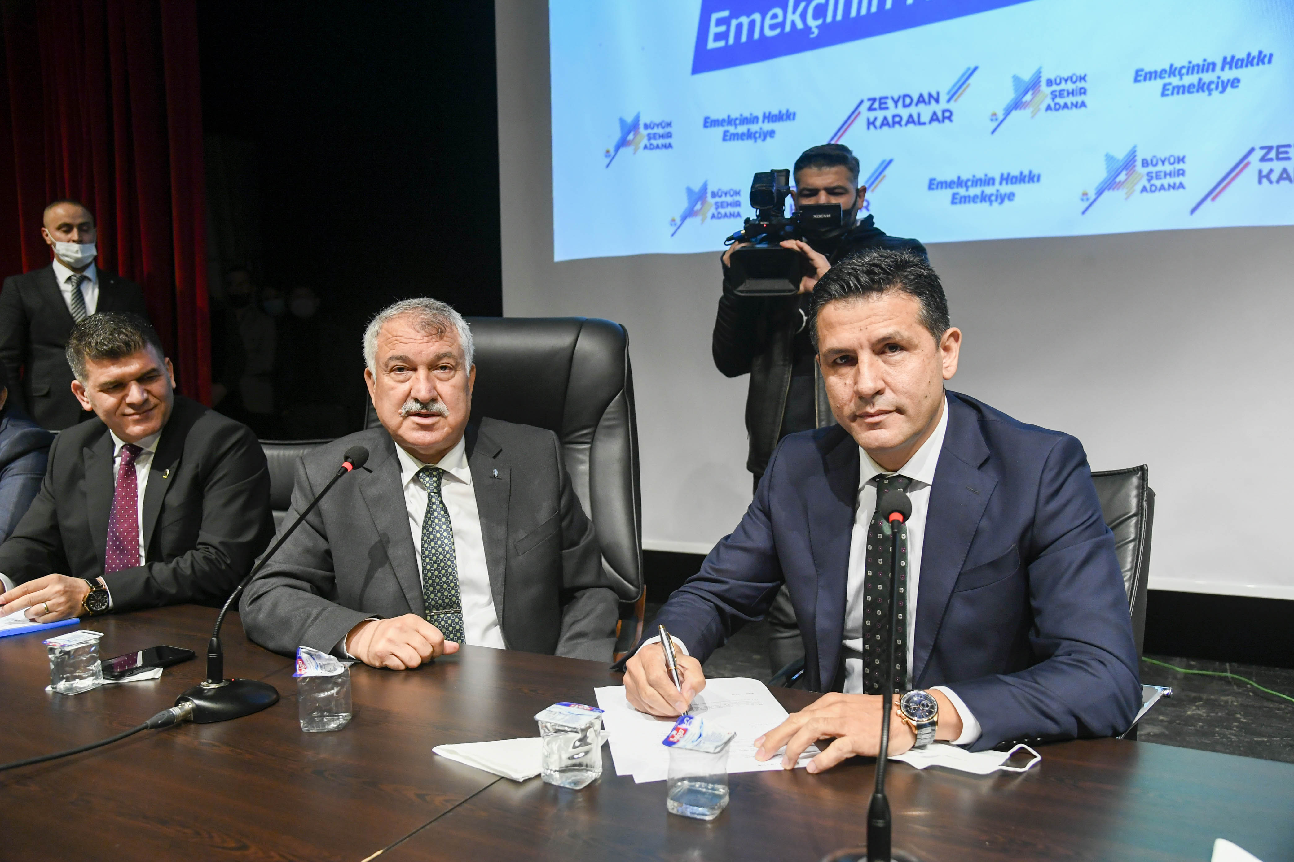 Büyükşehir çalışanına 2022’ye girerken promosyon müjdesi