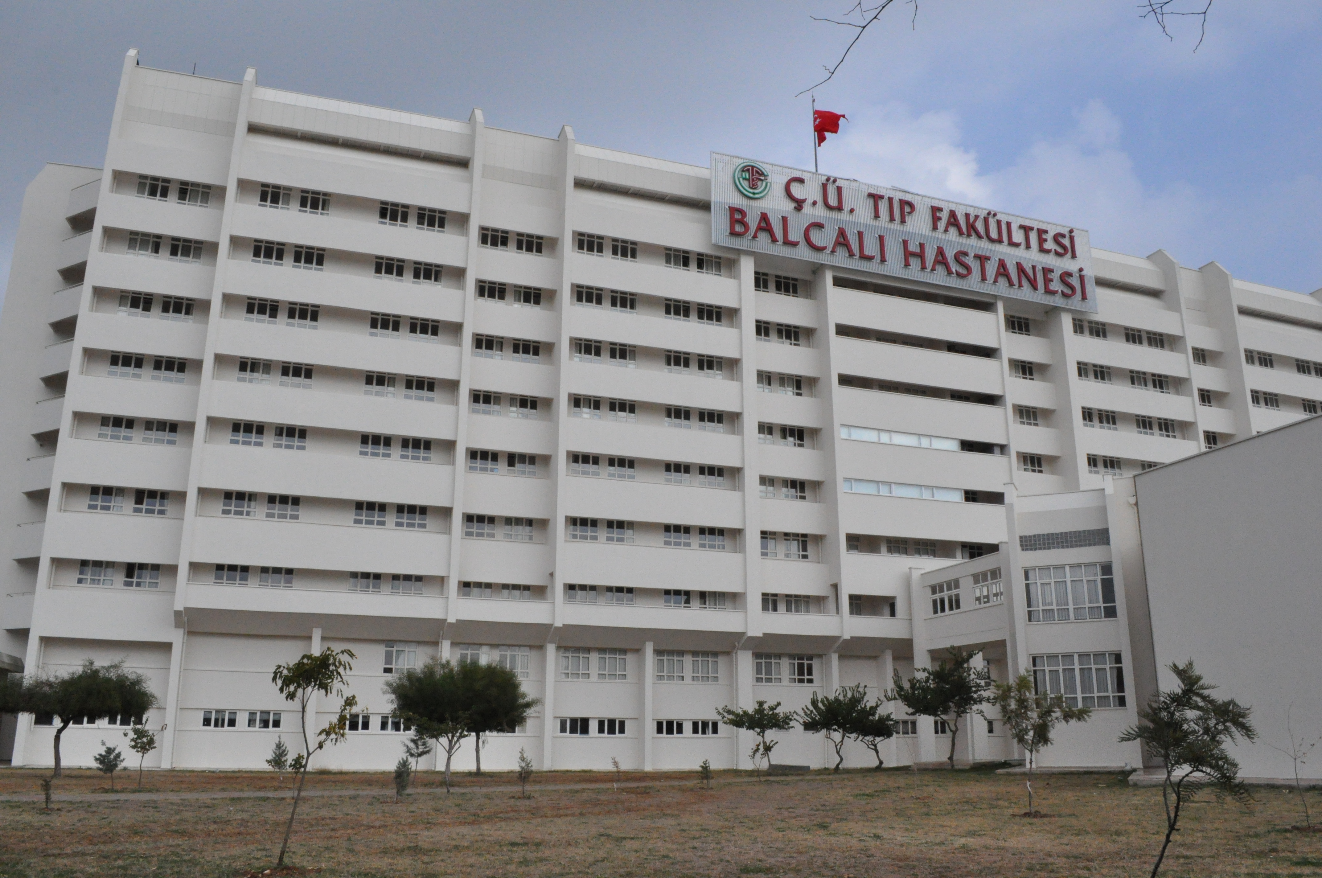 BALCALI HASTANESİ YOĞUN BAKIMLARINDA TIBBİ MALZEME SIKINTISI YAŞANMIYOR!