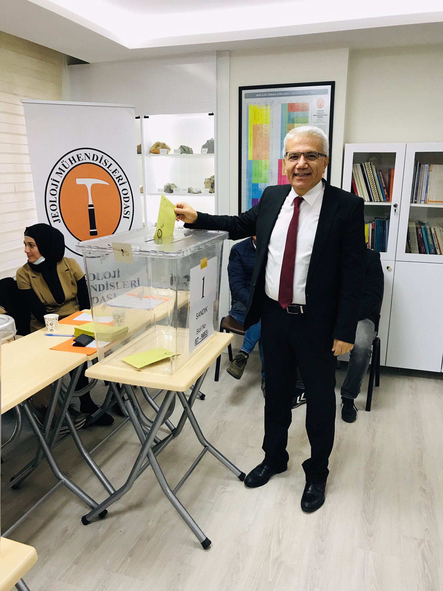 JMO’da Dr. Mehmet Tatar güven tazeledi