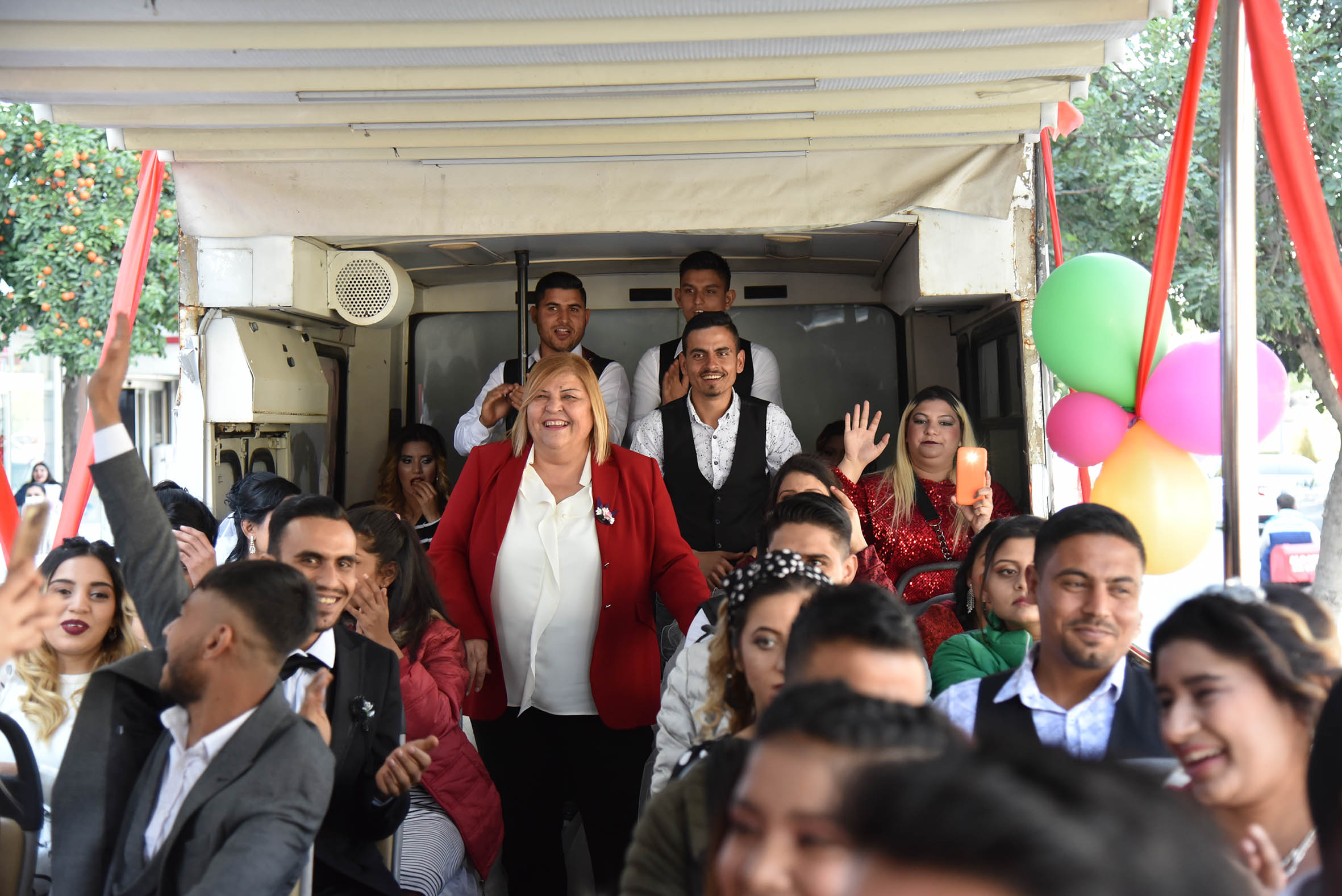 BAŞKAN ERDEM CEYHANDA TARİH YAZDI