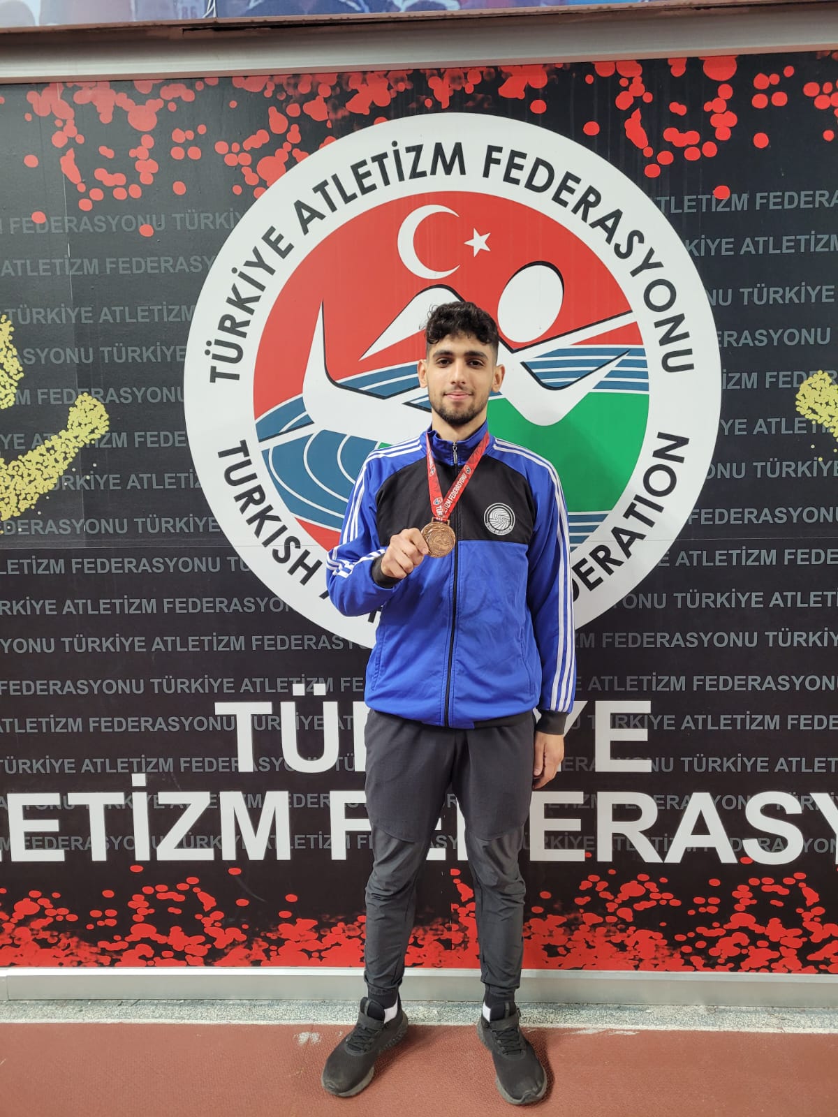 Seyhanlı atletlerde tarihi başarı