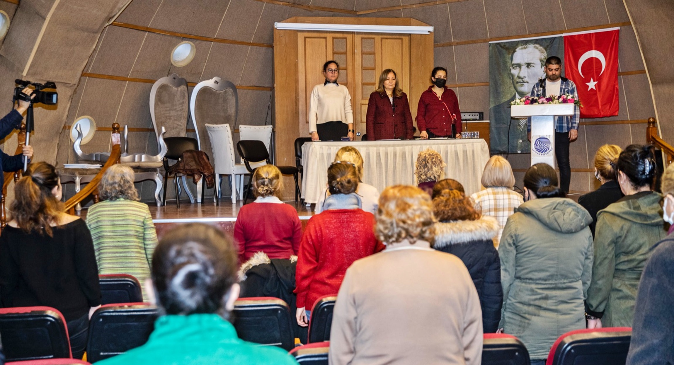SEYHAN KENT KONSEYİ KADIN MECLİSİ BAŞKANINI SEÇTİ