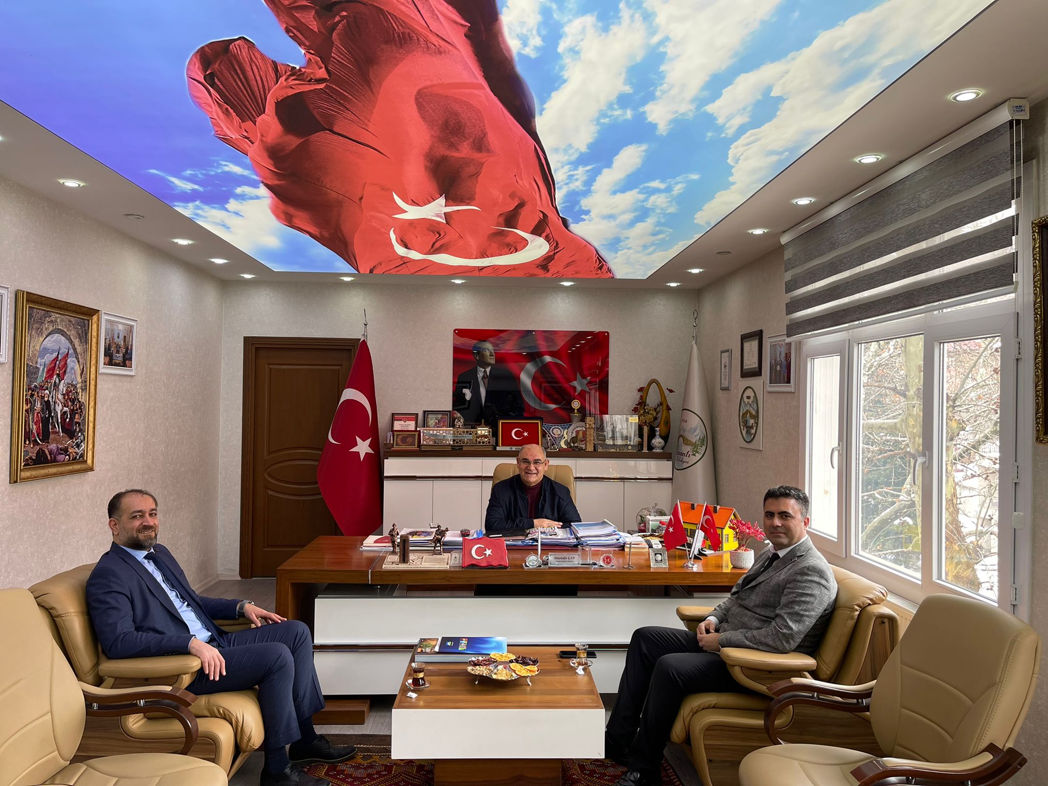 BAŞKAN ÇAY “DOĞAL GAZ MÜJDESİNİ” DOĞUM GÜNÜNDE VERDİ