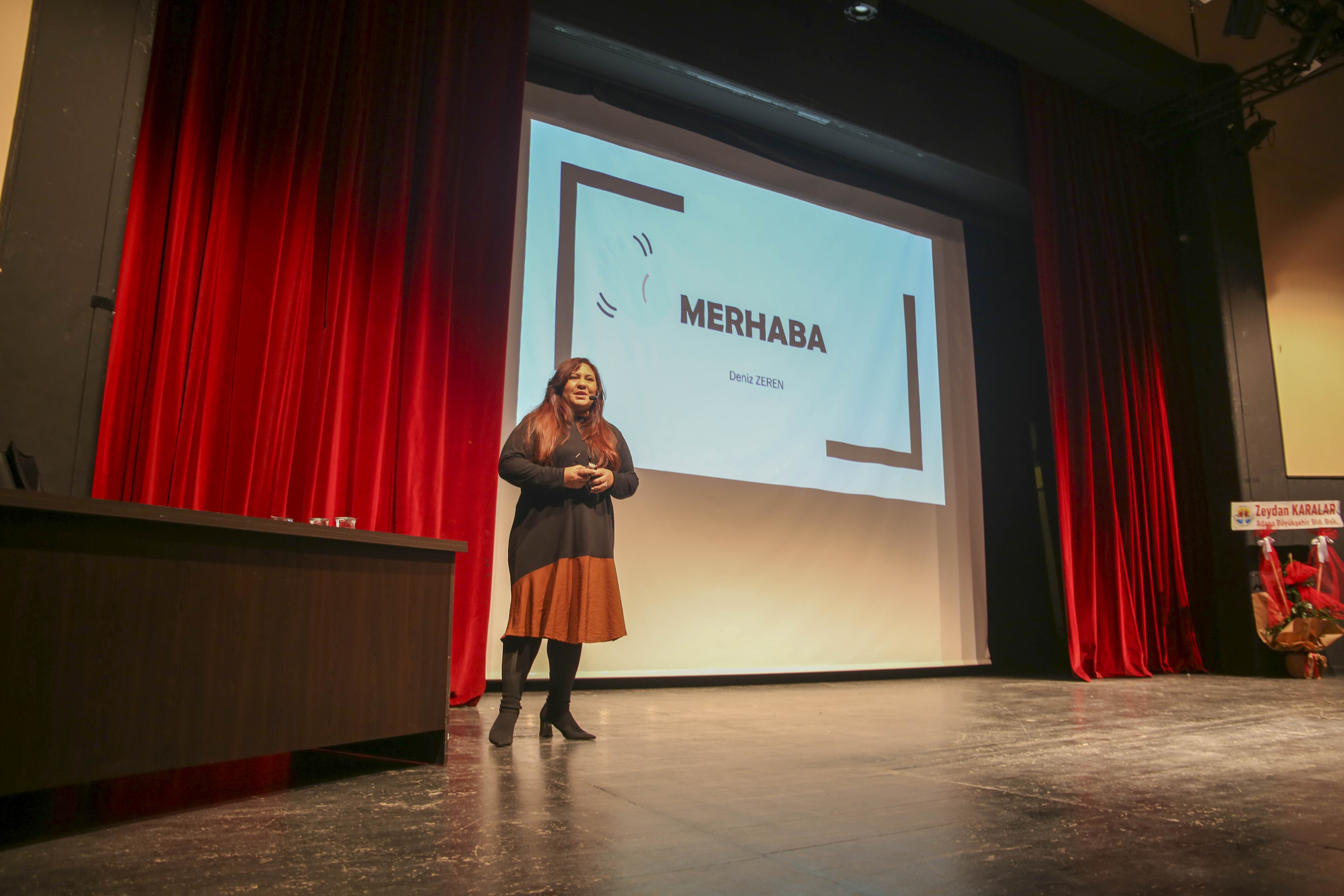 Halk Ekmek büfelerinde çalışanlara iletişim semineri