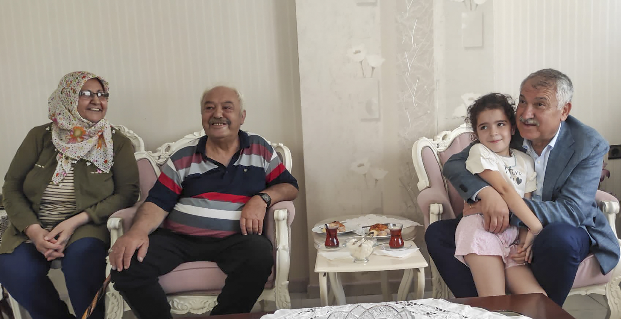 “Eli öpülesi gazimize saldırı kabul edilemez.”