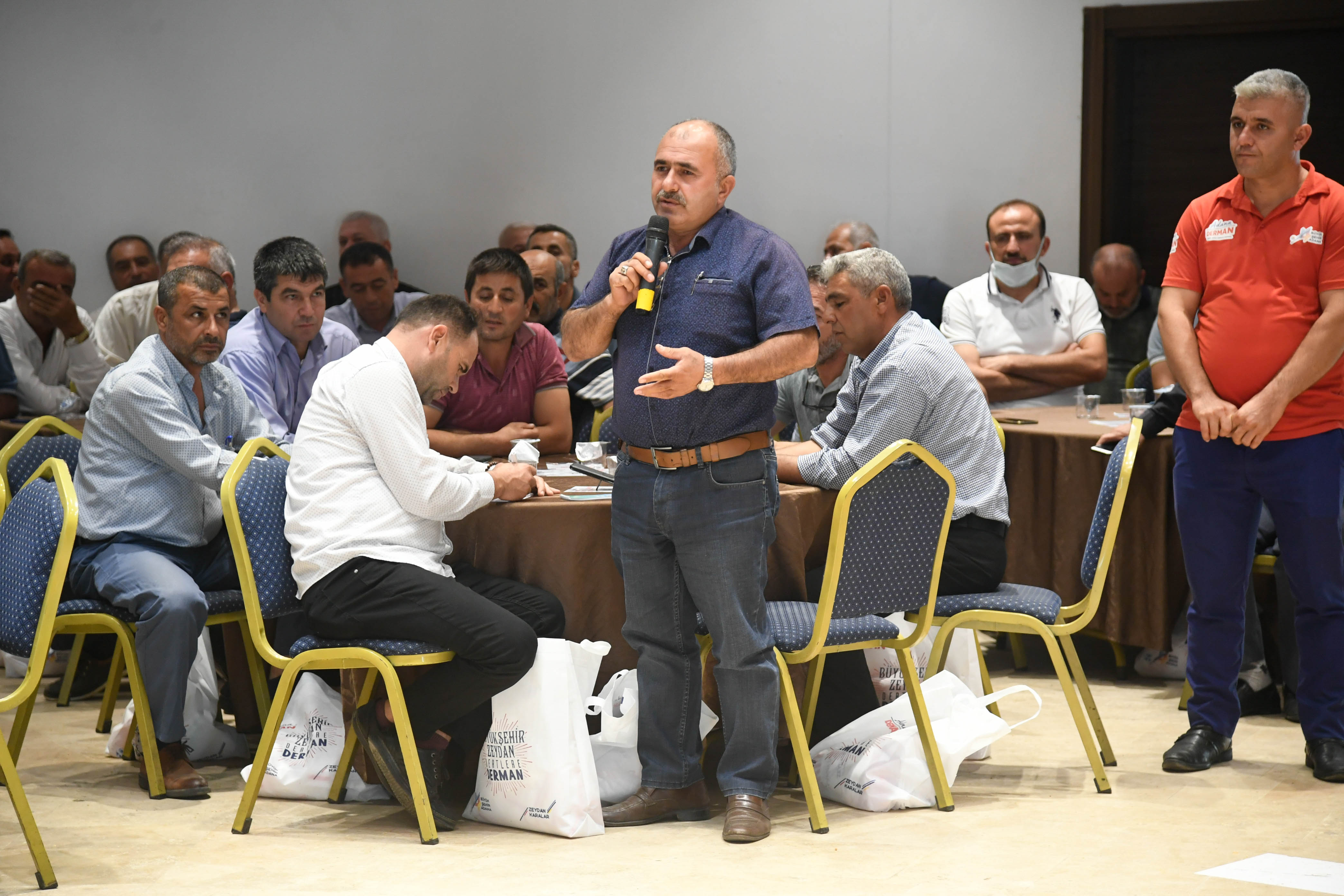 Halkın içinde, muhtarların yanında, şehrin kalbinde…