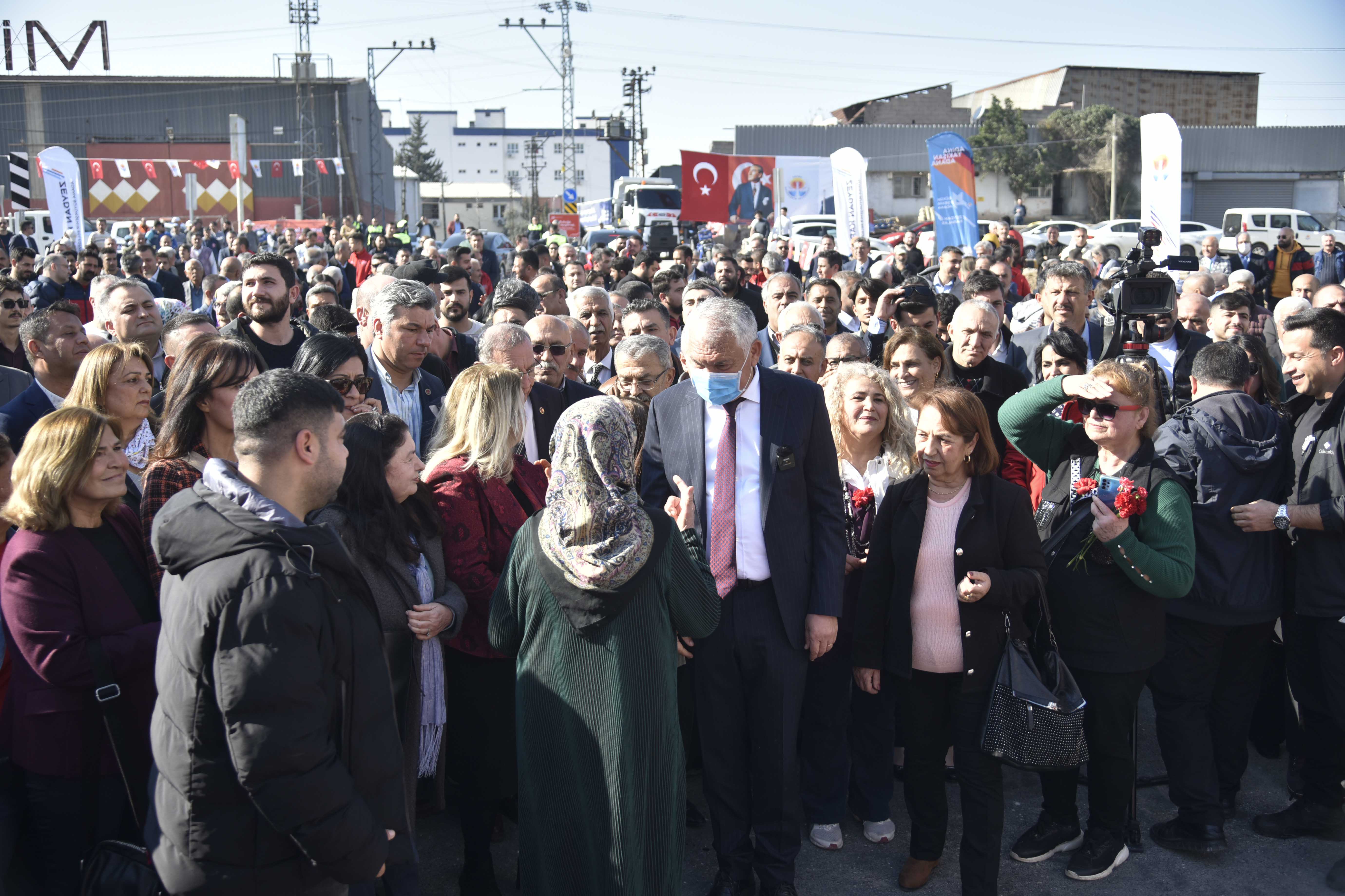 Büyükşehir yeni hizmetleri Adanalılarla buluşturmaya aralıksız devam ediyor﻿