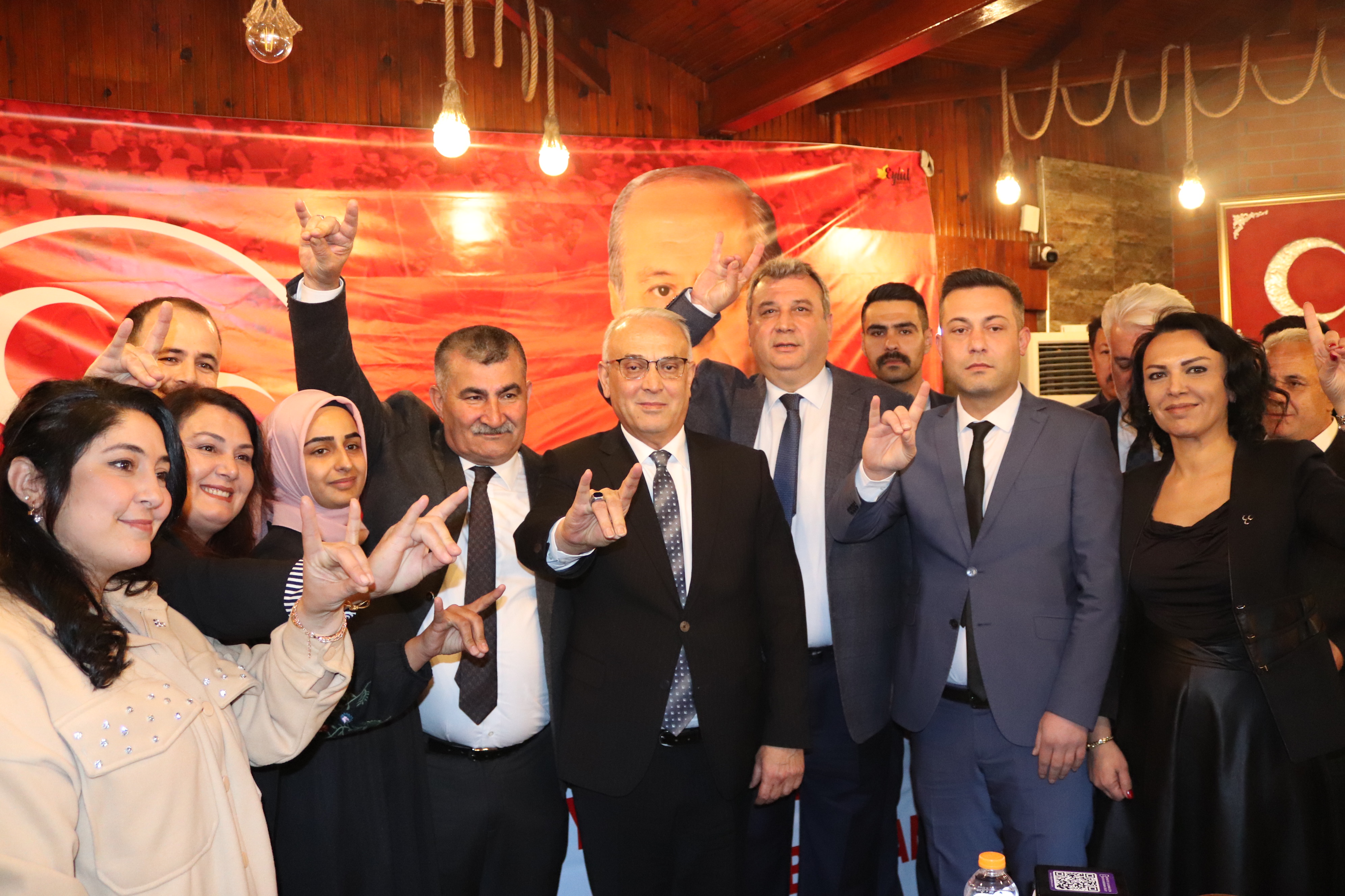 Adana’da MHP’ye büyük katılım!