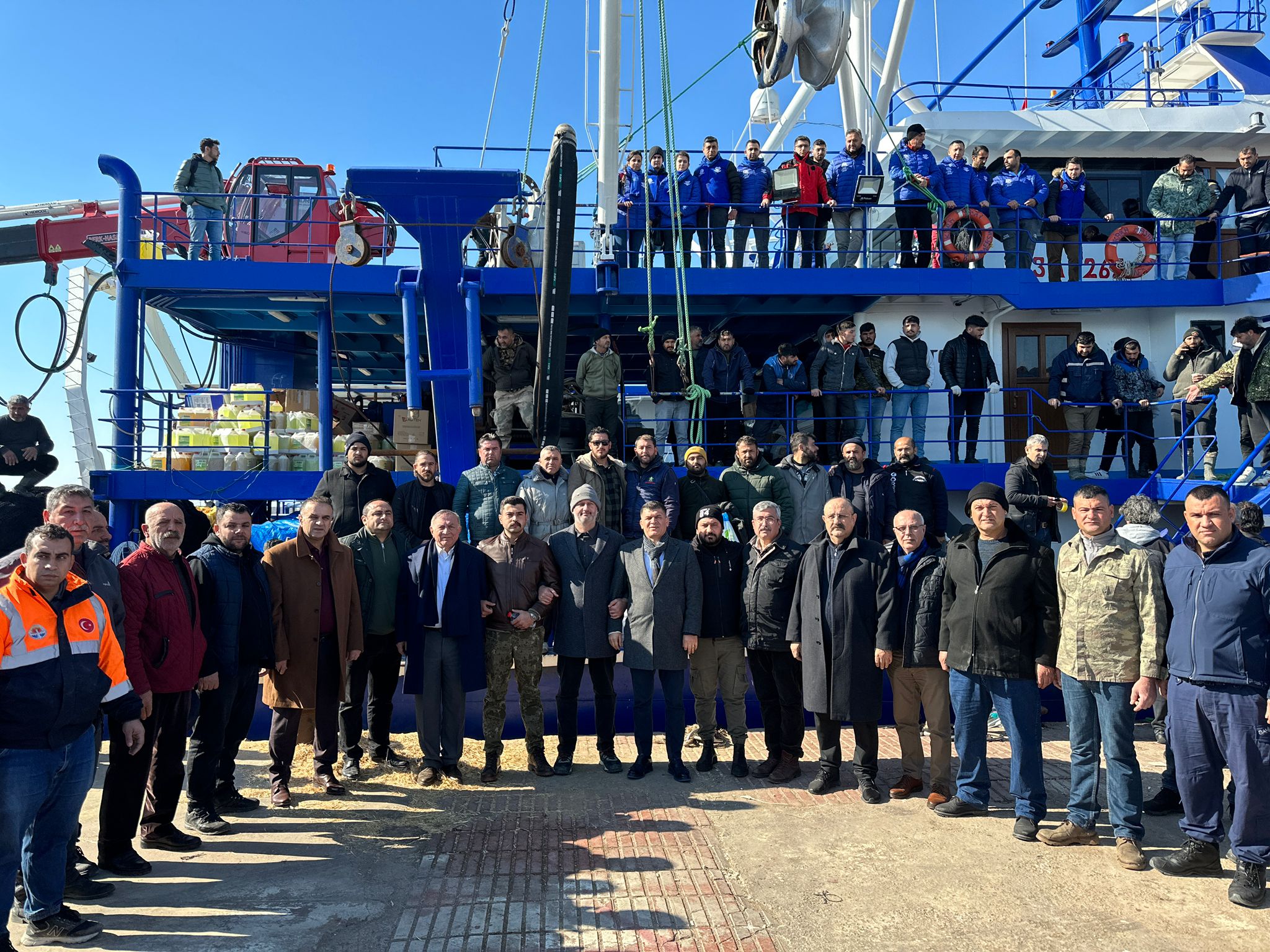 DEPREMZEDELER İÇİN DAYANIŞMA SEFERBERLİĞİ