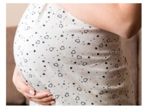 HAMİLELİKTE AĞIZ KOKUSU REFLÜ BELİRTİSİ OLABİLİR