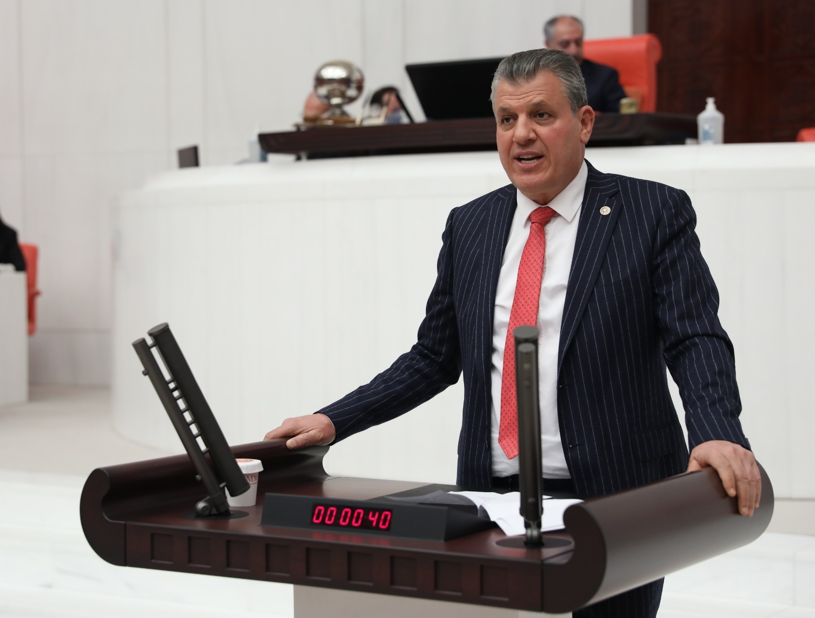 Ayhan Barut’tan iktidarın yasa değişikliği teklifine tepki, “Özelleştirmenin adı ‘yapılandırma’ oldu”