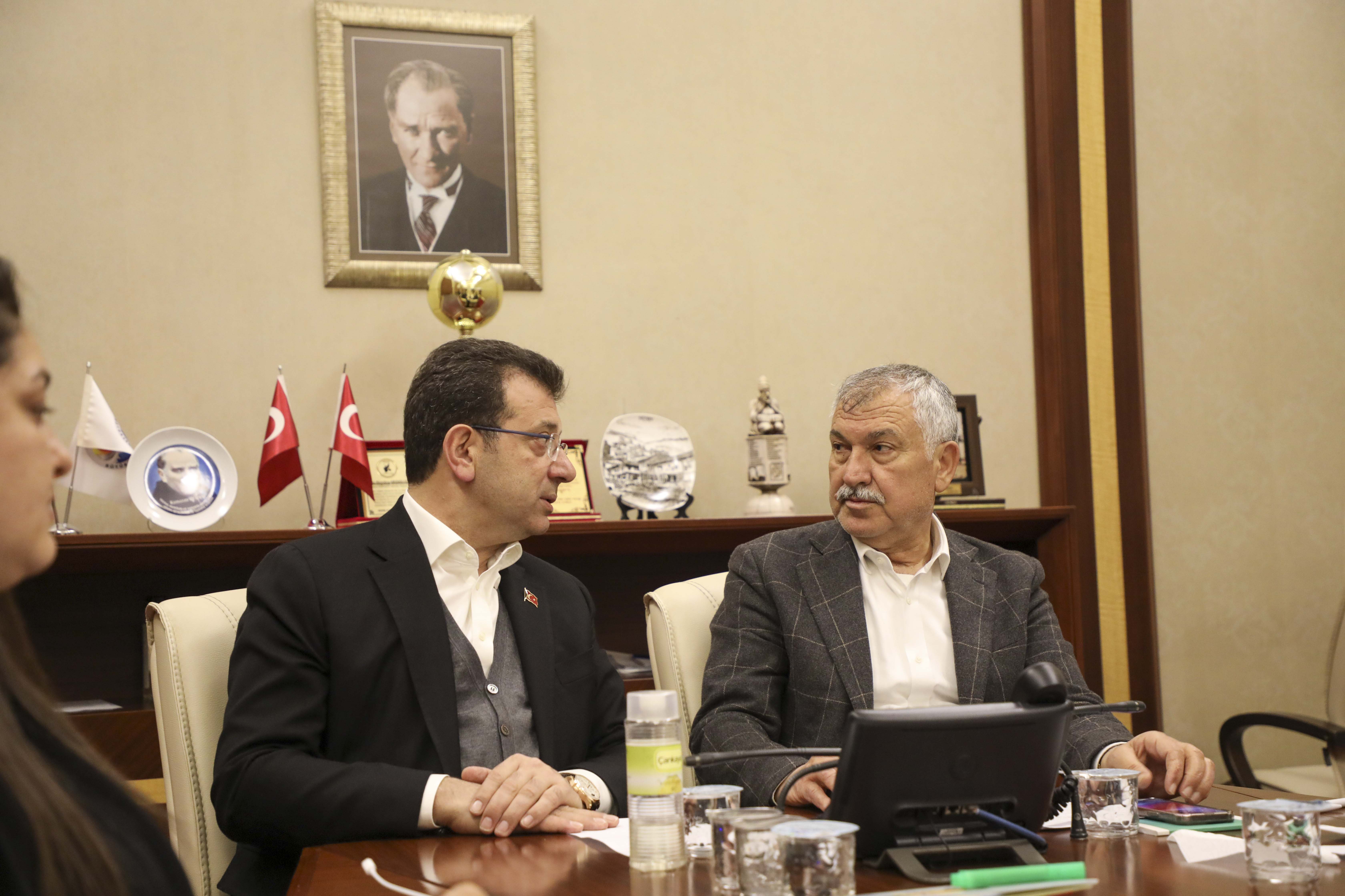 Ekrem İmamoğlu, Zeydan Karalar’ı ziyaret etti