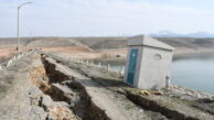 CHP’li Milletvekilleri, gövdesinde 2 insan boyunda yarıklar oluşan barajla ilgili acil adım atılmasını istedi