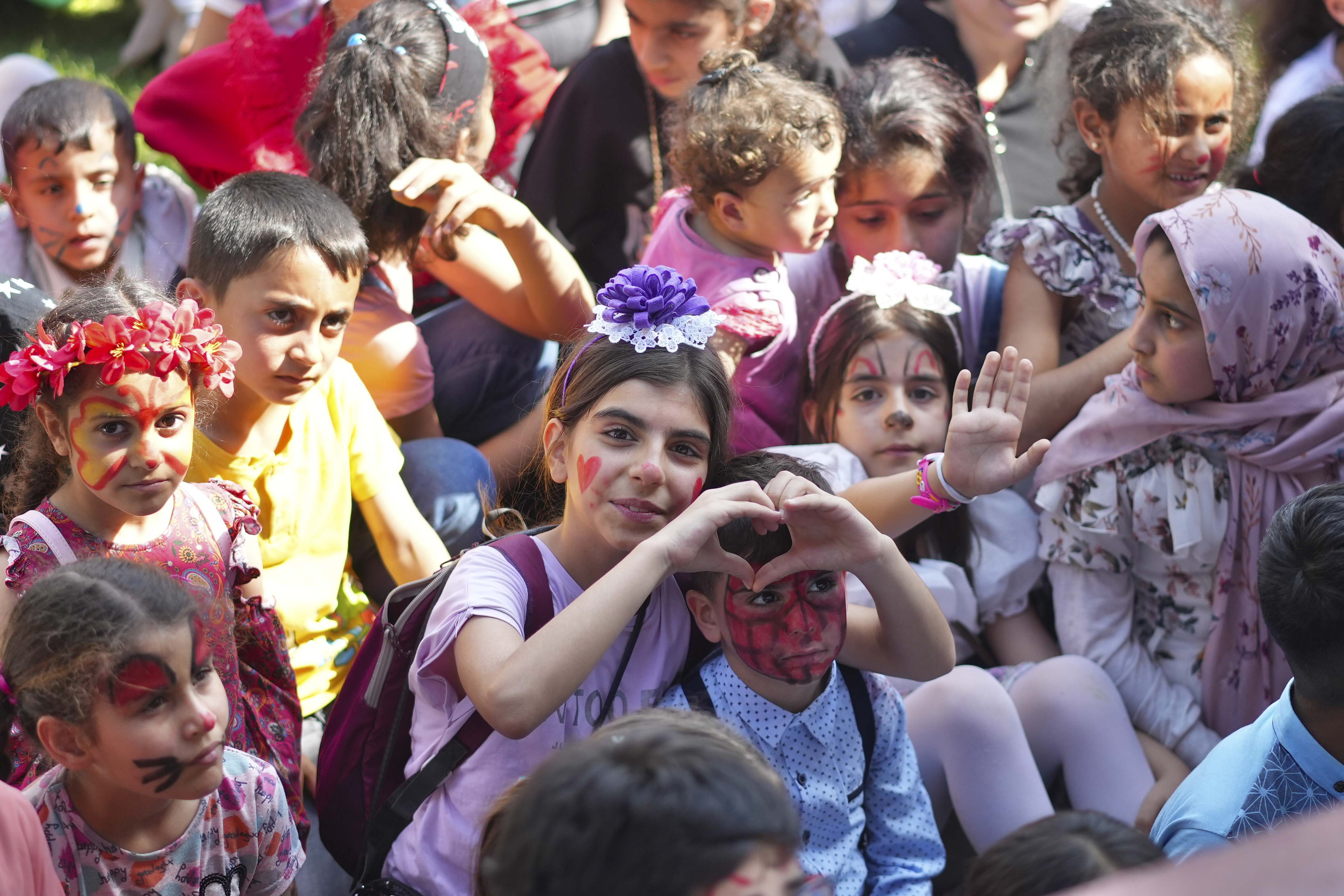 Büyükşehir’in çocuk şenliğinde psiko-sosyal ekipleri çalışma gerçekleştirdi