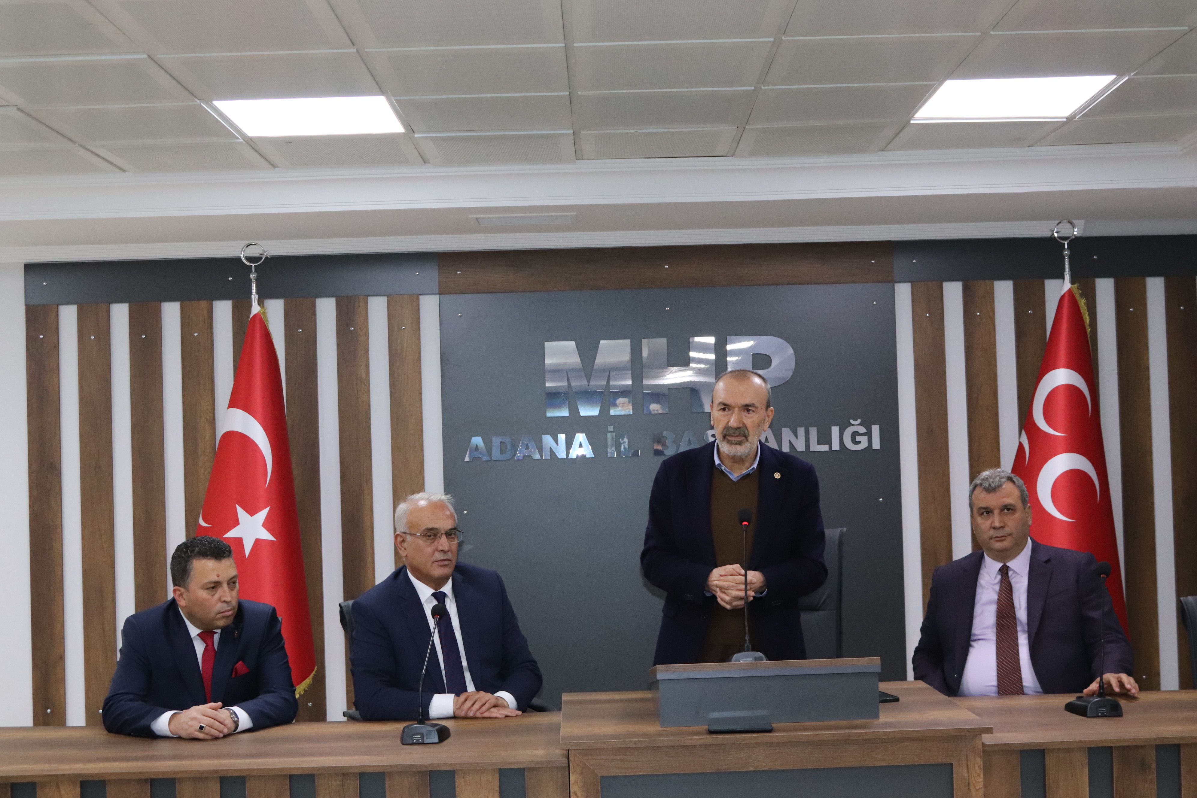 MHP’den Adana’da depremzedelere iftar…
