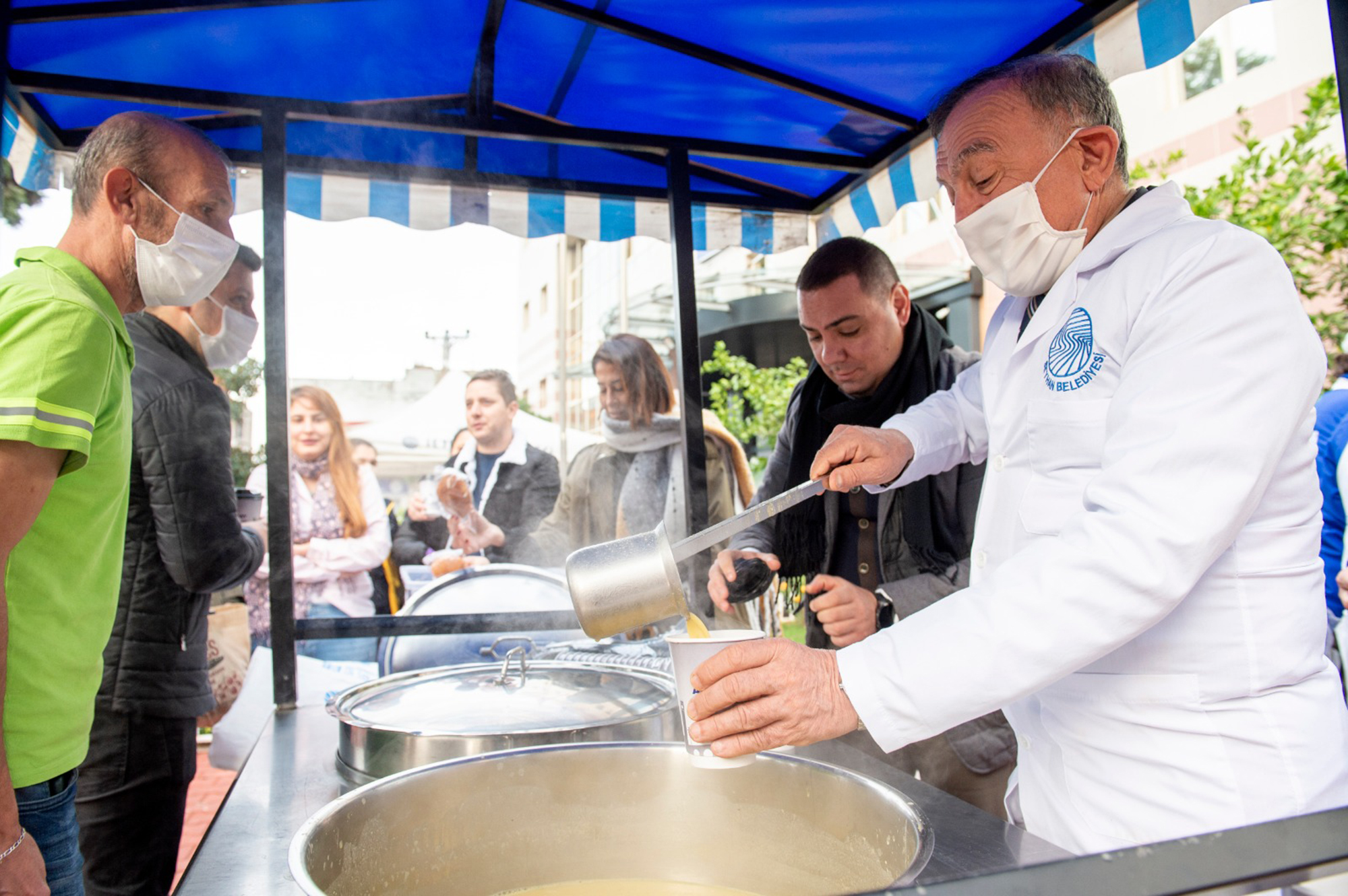SEYHAN’DAN ANLAMLI SOSYAL DESTEKLER