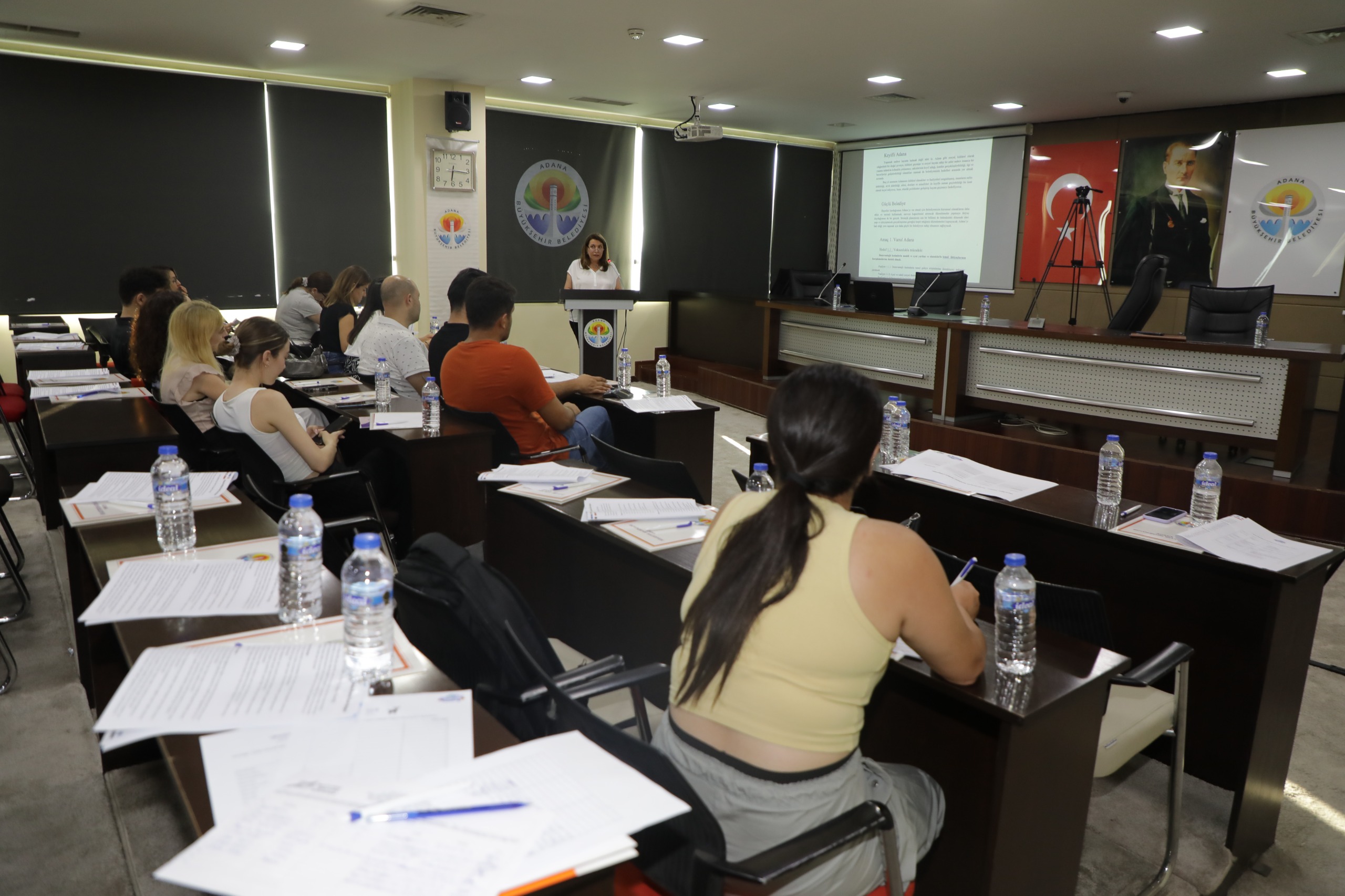 Gençliğin Yüzleri Adana Gençlik Stratejisi Atölyesi gerçekleştirildi