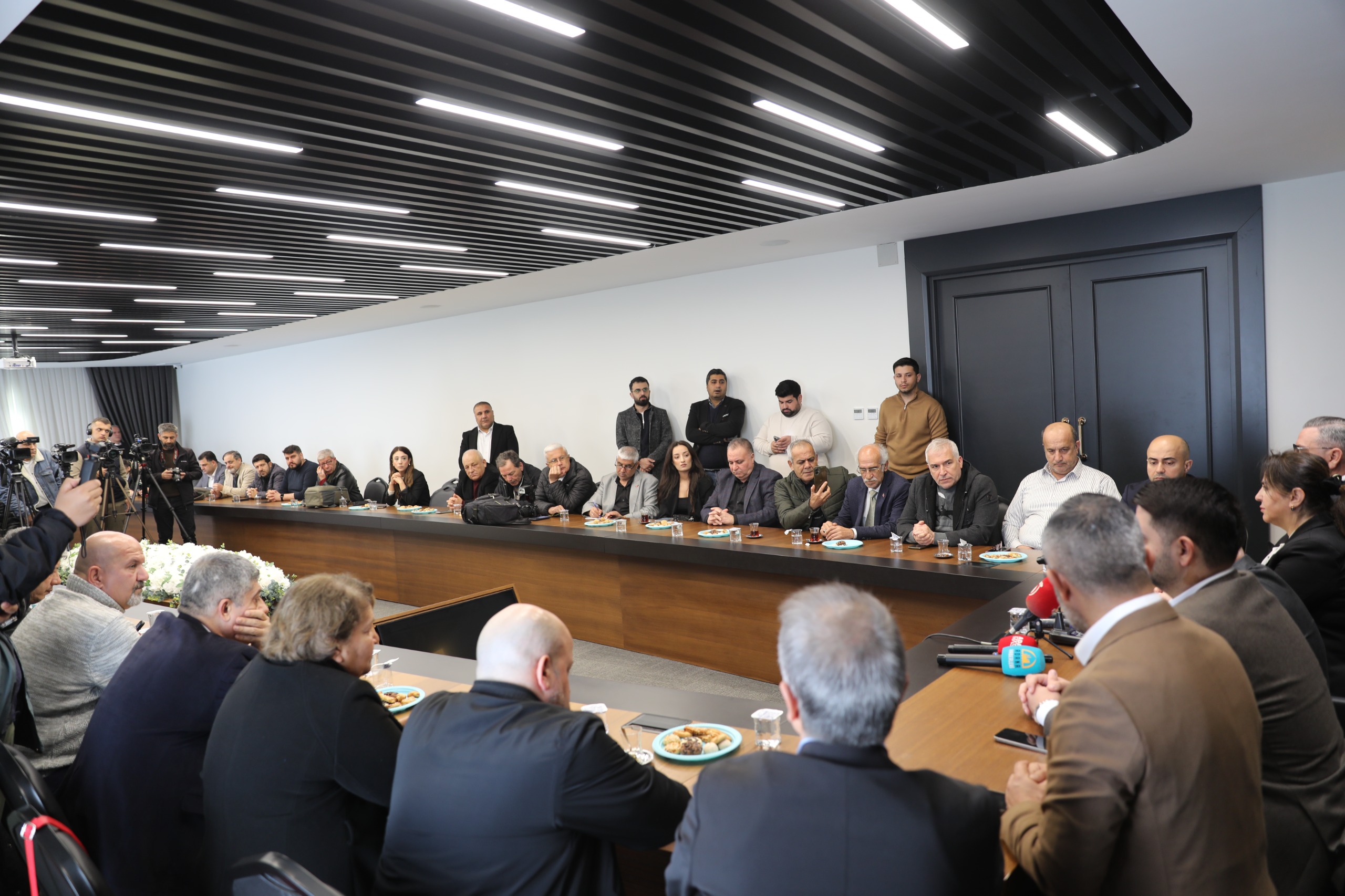 AK PARTİ 8. BÜYÜK OLAĞAN KONGRESİ  ORTAK BASIN AÇIKLAMASI