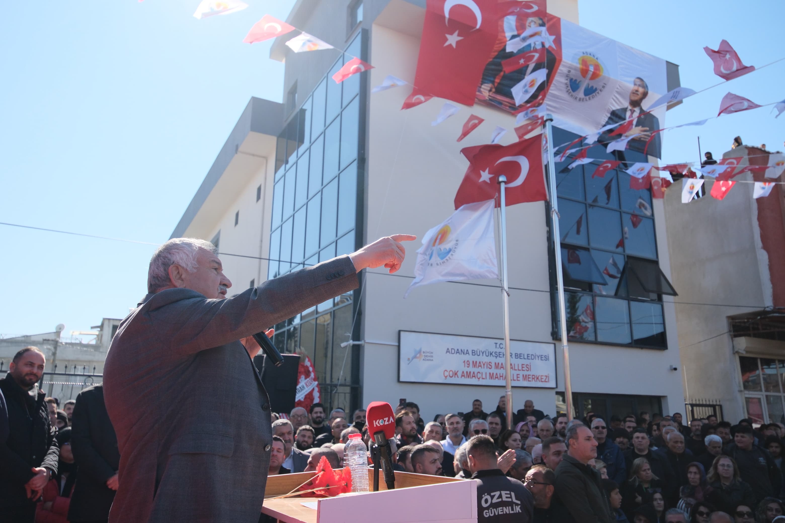 Başkan Zeydan Karalar, Yüreğir 19 Mayıs Mahallesi’ne çok amaçlı mahalle merkezi kazandırdı