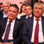 Başkan Zeydan Karalar, Antalya Şehircilik ve Teknolojileri Fuarı ile Yerel Yönetimler Sempozyumu’na katıldı.