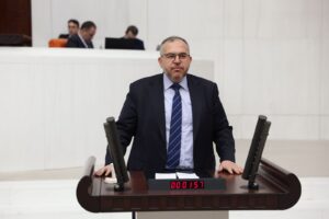 NECMETTİN ÇALIŞKAN’DAN ZİRAİ DON UYARISI: “TARLADA KAYBEDİLEN HER ÜRÜN, PAZARDA ZAM OLARAK GERİ DÖNER”