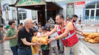 YÜREĞİR BELEDİYESİ DAR GELİRLİ AİLELERE ÜCRETSİZ PATATES DAĞITTI